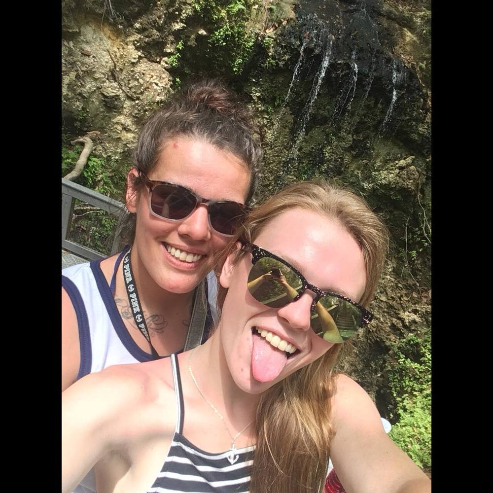 Meet your Posher, Hailey